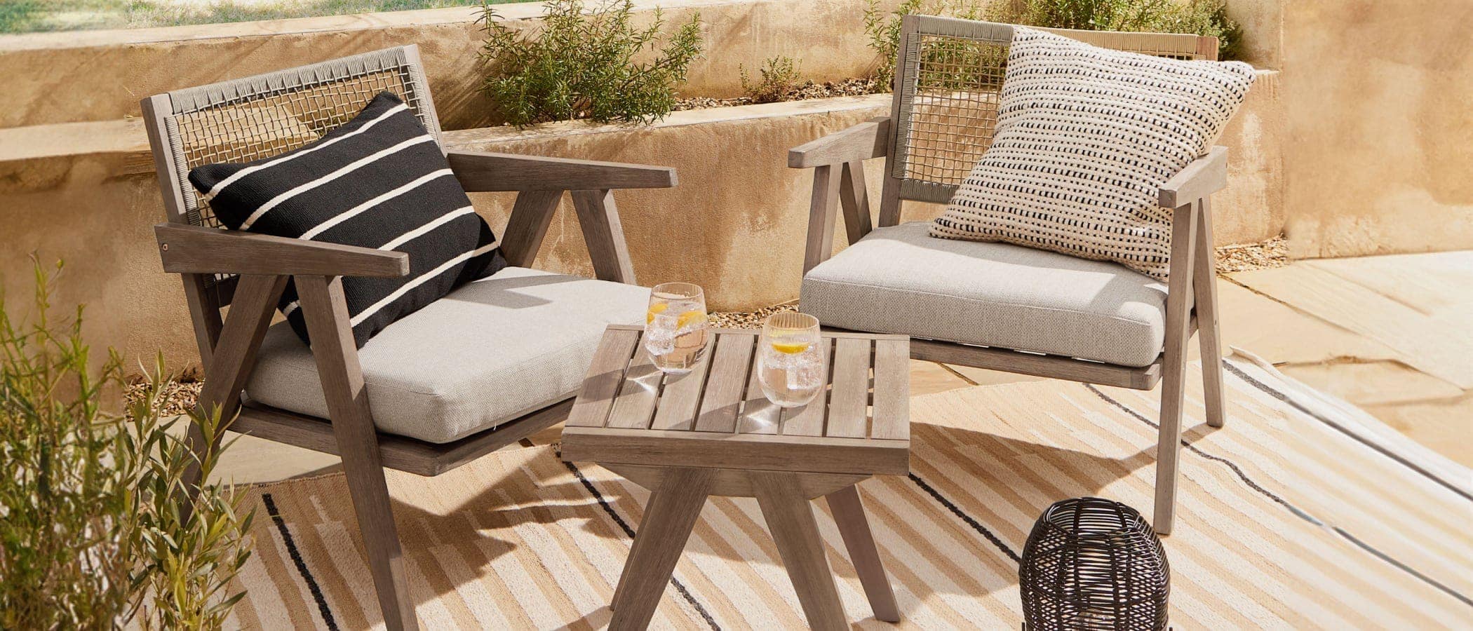 Simple Ways to Enhance Curb Appeal